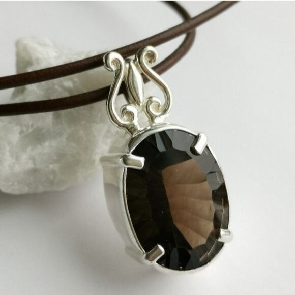 NEW fancy cut Smokey Topaz Smoky Quartz pendant necklace - Picture 1 of 10